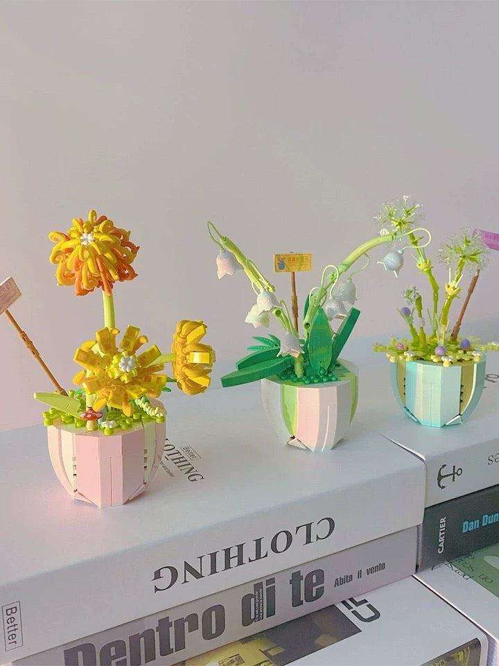 Mini Block Building Flower Dairy | Rose Jasmine Lilybell Daisy Cactus - Tiny Particle Assembly DIY Handmade Gift