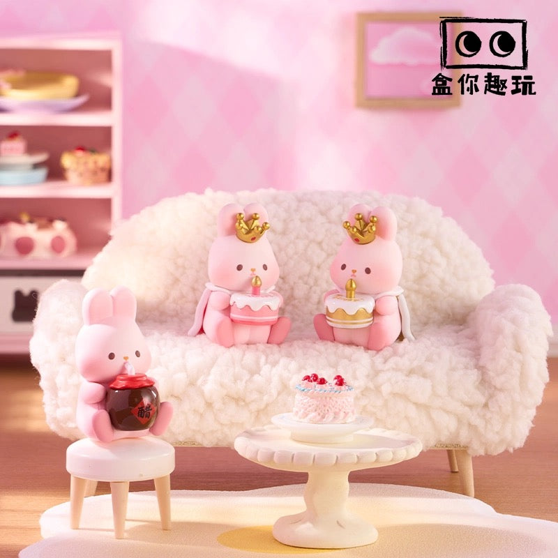 Momo with Bunny Kawaii Lovely Characters | 1 Bag 4pcs Mini Momo Bunny Fun Daily -Toy Collection Mystery Blind Bag