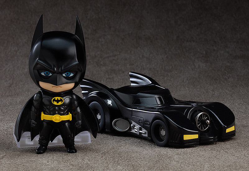 goodsmile 1694 batman batmobile 
